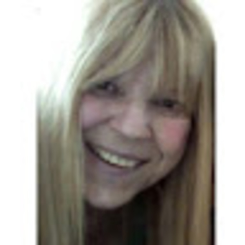 Meet your Posher, Selene